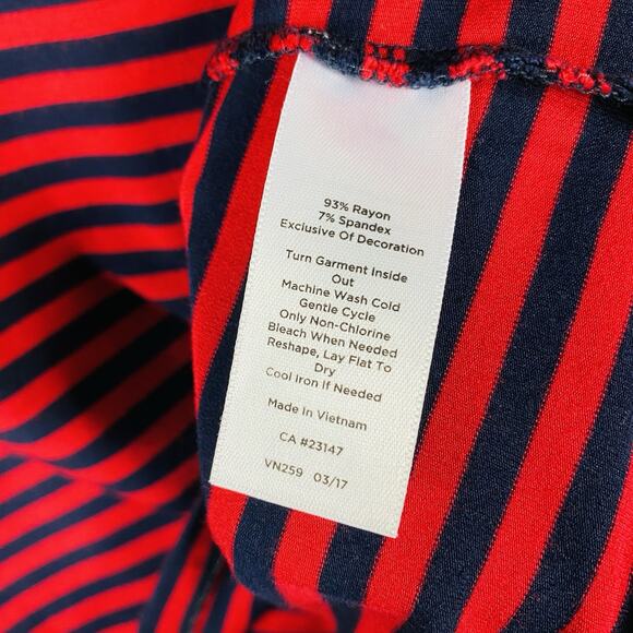 Talbots Size Small Petite Striped Tie Neck Tee Top Red Navy Blue - Picture 4 of 4